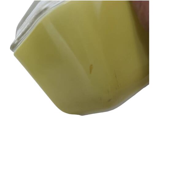 Set of 2 Vintage Pyrex yellow green fridgies 501 B 1 1/2 cup PYREX USA Made - Picture 7 of 13